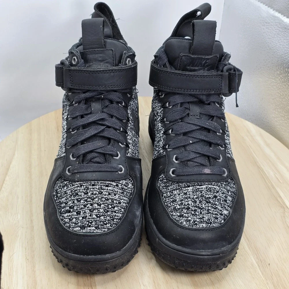 Womens size 7.5 - Nike Lunar Force 1 Flyknit Black White Oreo Shoes 860558-001 - Picture 4 of 9
